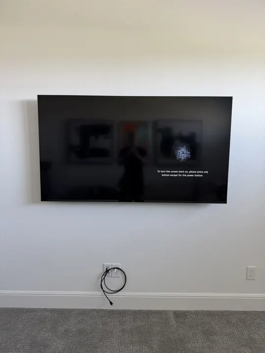 Low-profile TV wall mount, Houston TX